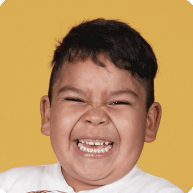 Miembros de la comunidad felices